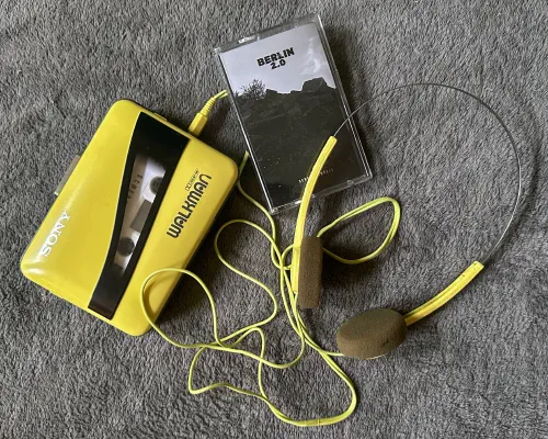 Sony Walkman (WM-38) - Cover